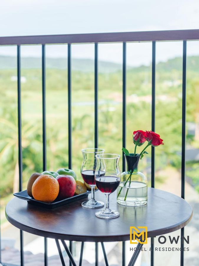 Mtown Hotel & Residences Phu Quoc - Long Beach Centre Екстериор снимка